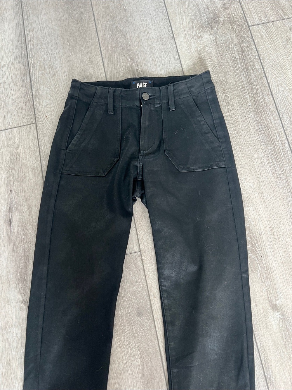 PAIGE anthropologie Black coated Jogger Jeans size 24 - Picture 4 of 11